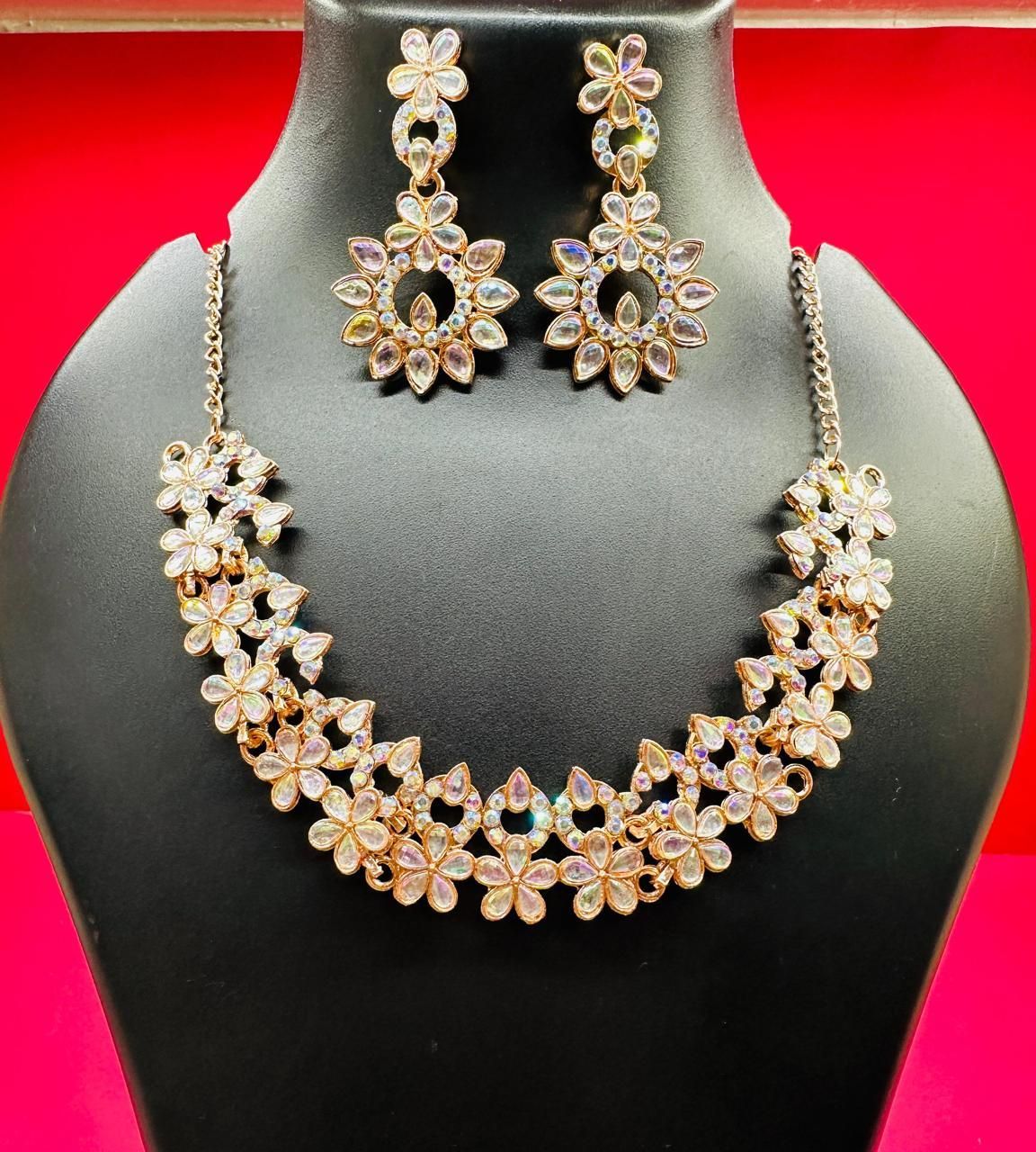 Austrian Diamond Jewelry Set – Radiate Elegance (Set of 3)