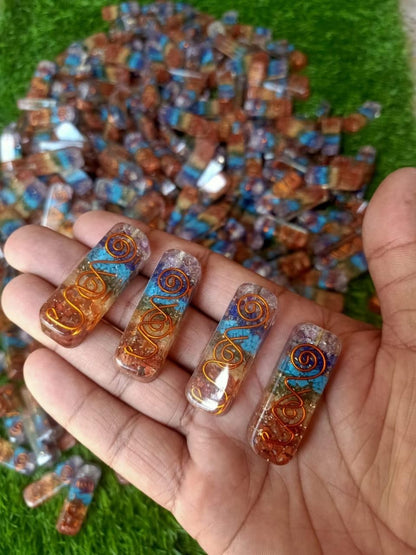7-Chakra Orgone Pendant Necklace – Elevate Your Energy